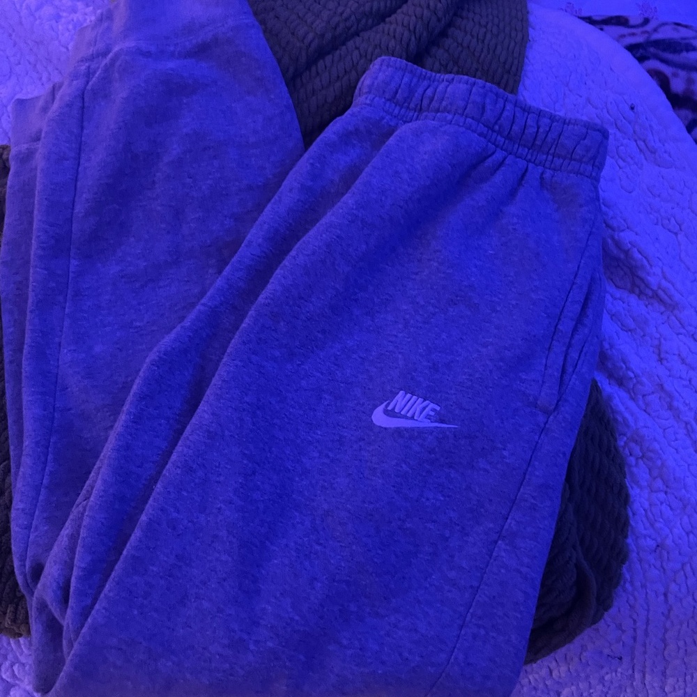 nike sweats